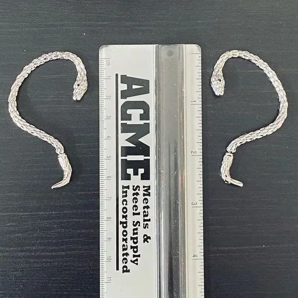 Pair of Silver Tone Snake Ear Cuffs Earrings NWT - Picture 11 of 14